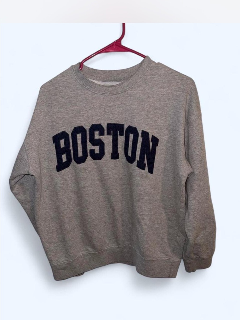 New York Popular Gray Crewneck Sweatshirt with Navy 'BOSTON' Appliqué